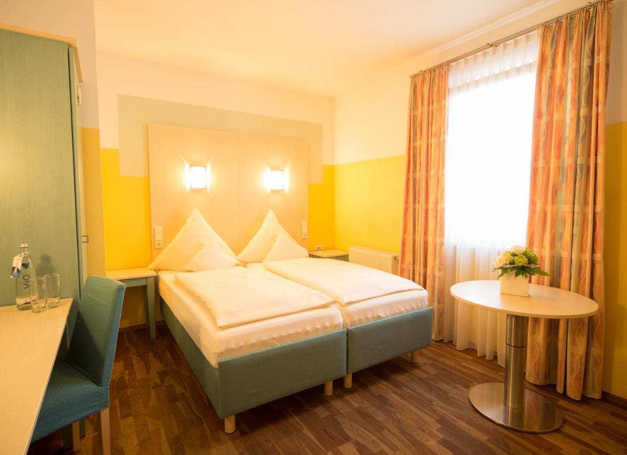 Ambient Hotel Am Europakanal Fürth Zewnętrze zdjęcie