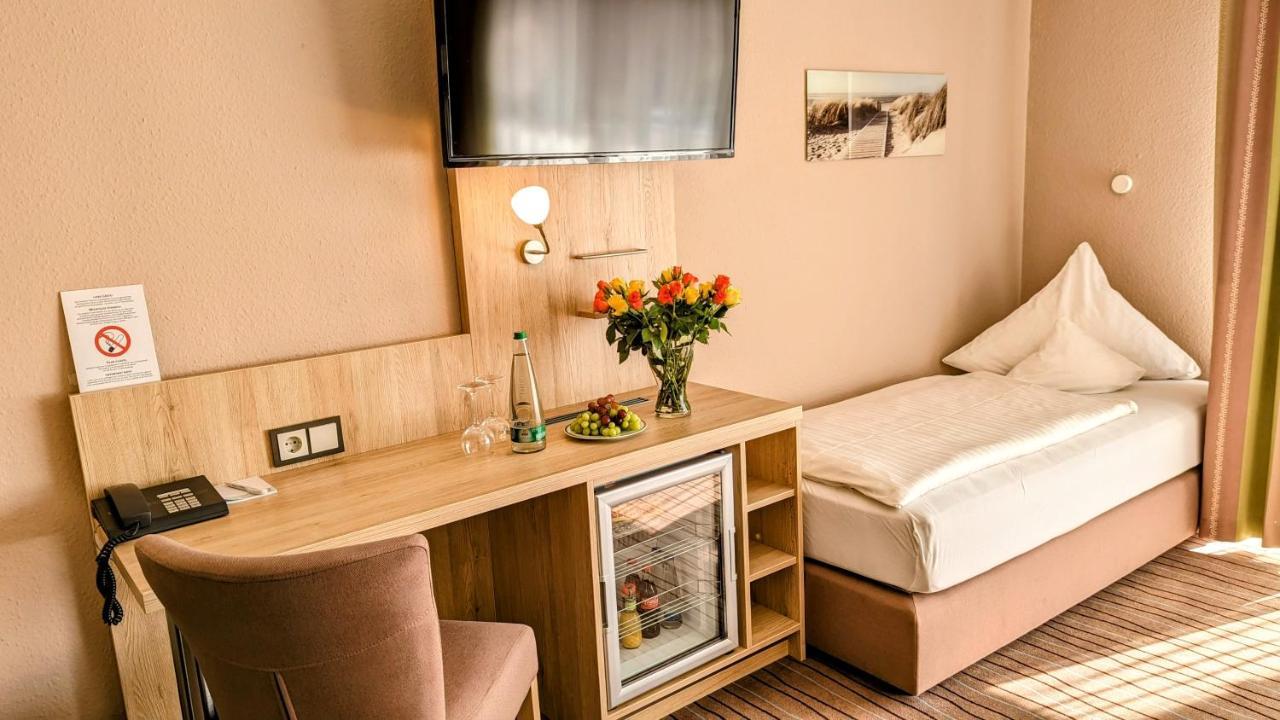 Ambient Hotel Am Europakanal Fürth Zewnętrze zdjęcie